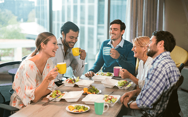 compartir comida con tus compañeros