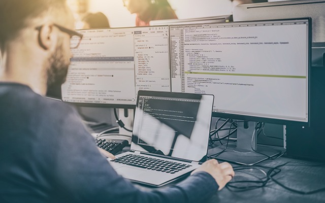 Buenos sueldos en el sector TI de informática y telecomunicaciones