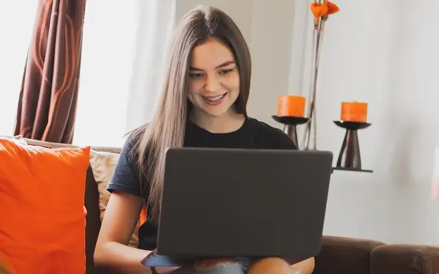 Cómo hacer un currículum de trabajo por primera vez