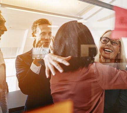 10 propósitos de año nuevo fáciles de cumplir para mejorar tu situación profesional