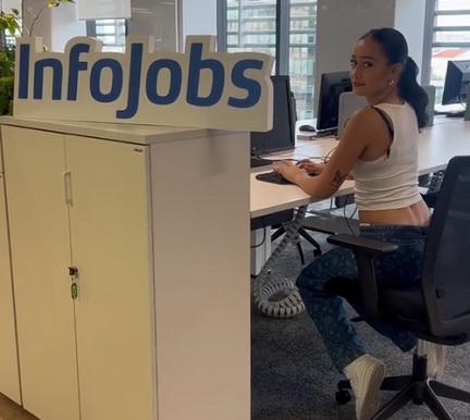 La streamer Rivers busca Talent Manager Assistant en InfoJobs